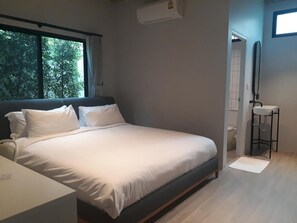 King Room | Insonorización, wifi gratis y ropa de cama 