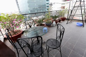 Terrace/patio - NYT Home Cau Giay (Hanoi)