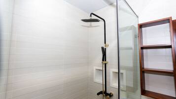 Apartment, Balcony | Bathroom shower