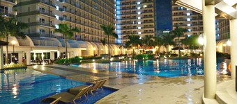 CondoDeal at Sea Residences