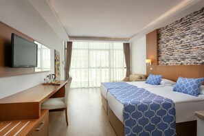 Free minibar items, in-room safe, free cots/infant beds, free WiFi - Armas Life Belek (Serik)