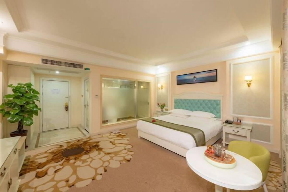 Desk, blackout curtains, rollaway beds, free WiFi