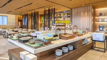 Café da manhã com buffet todos os dias mediante uma taxa
