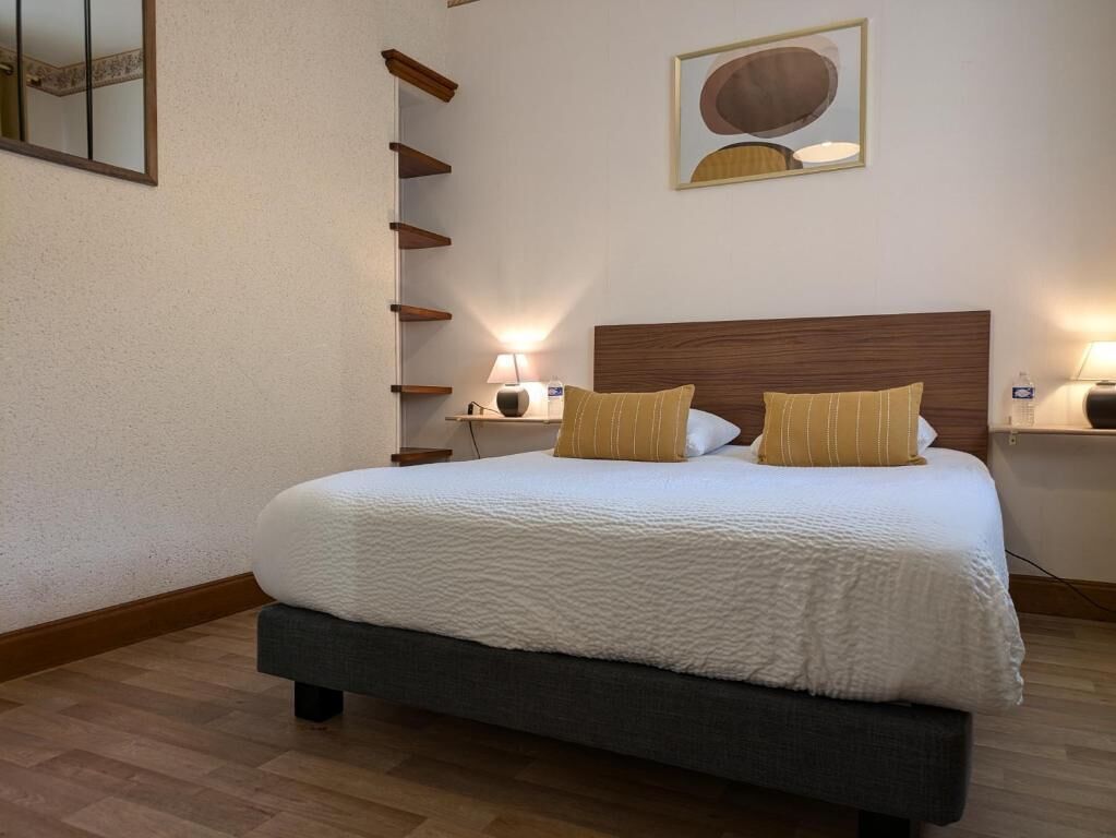 Habitación cuádruple | Wifi gratis y ropa de cama 