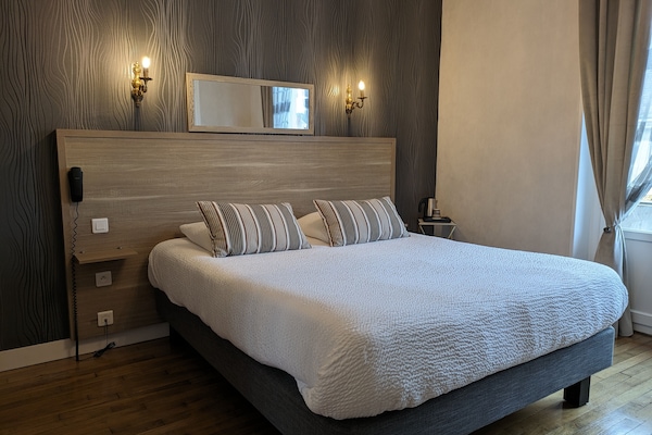 Comfort Double Room | Cribs/infant beds, free WiFi, bed sheets