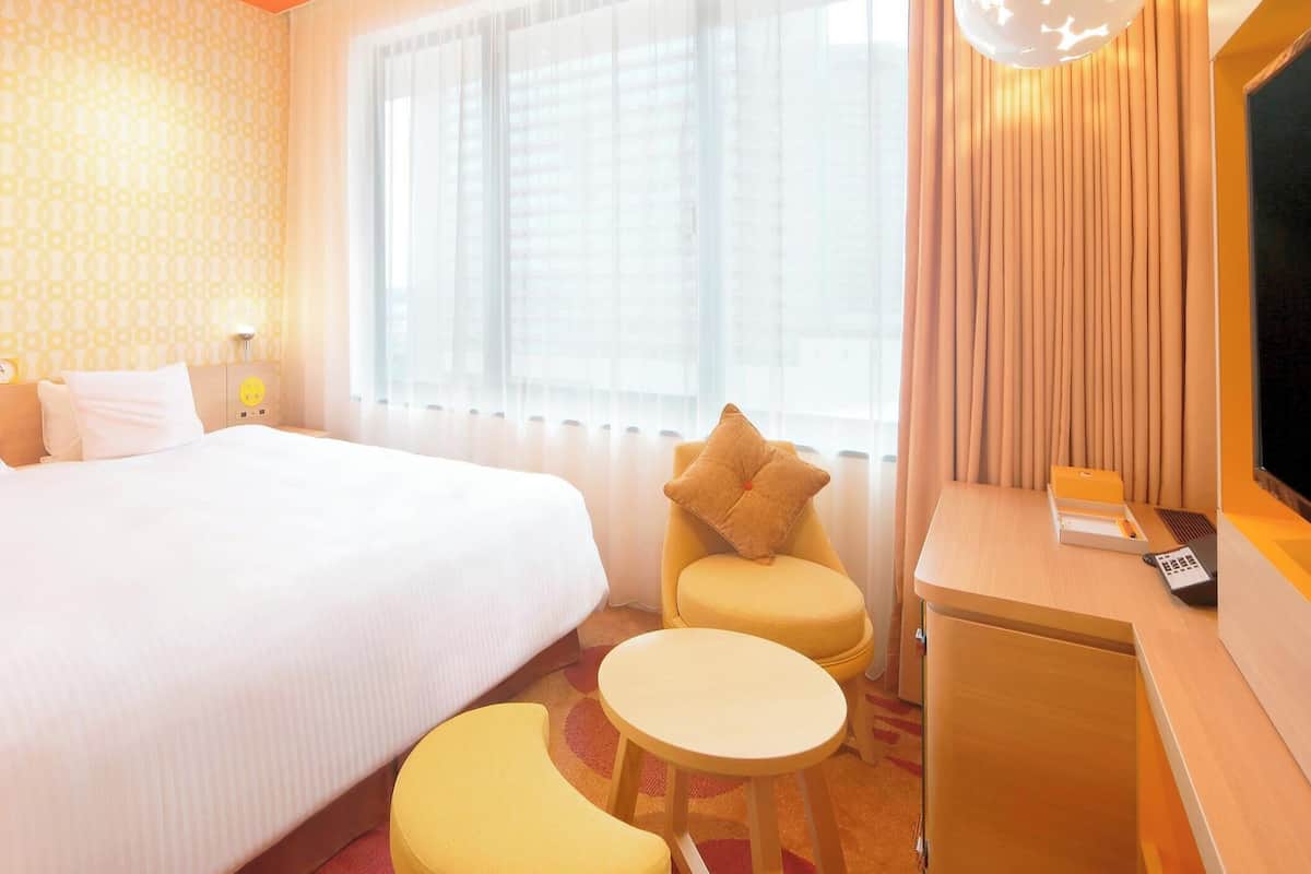 Standard Room, 1 King Bed, Non Smoking