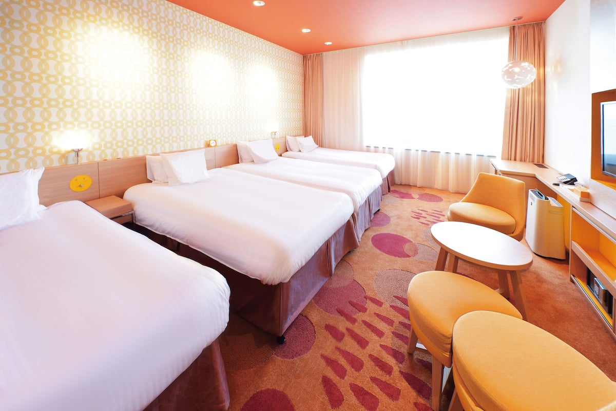 Deluxe Quadruple Room, Non Smoking