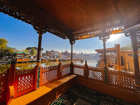 Premium Double Room, 1 Queen Bed | Lake view