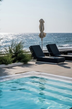 Exterior - Costa Grand Resort & Spa (Santorini)