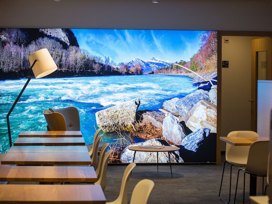 Se ofrece un desayuno autoservicio (10 CHF por persona)