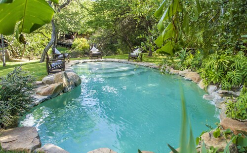 LittleBush Private Lodge