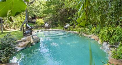 LittleBush Private Lodge