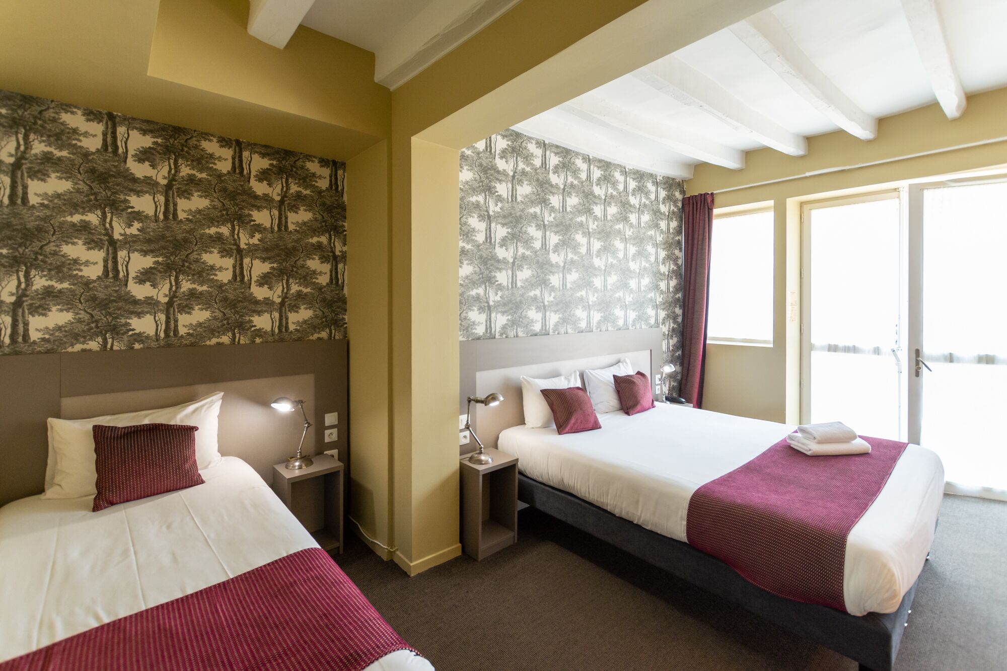 triple room | desk, soundproofing, iron/ironing board, free wifi