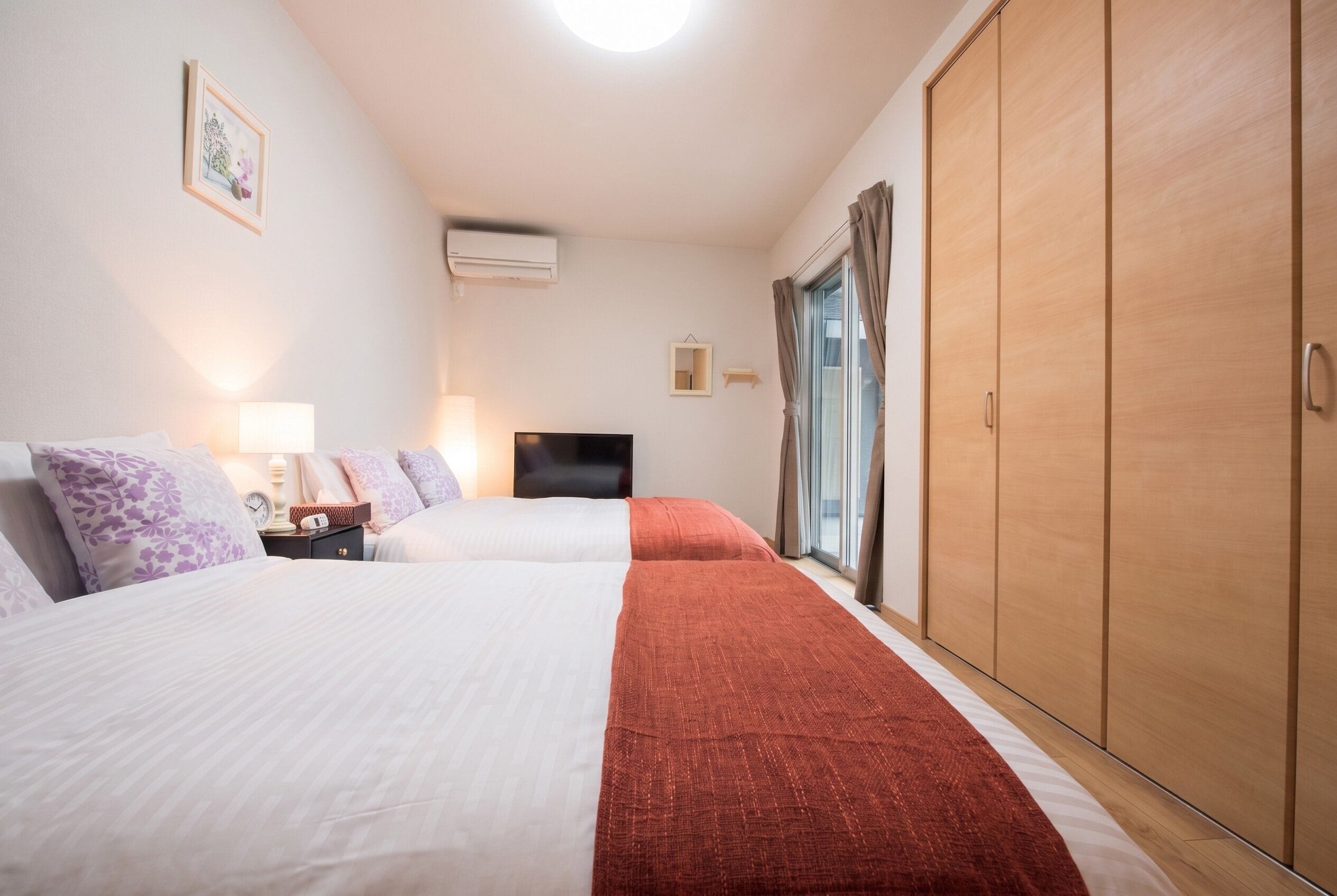 Japanese House | 3 bedrooms, desk, blackout drapes, iron/ironing board