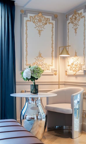 Room amenity