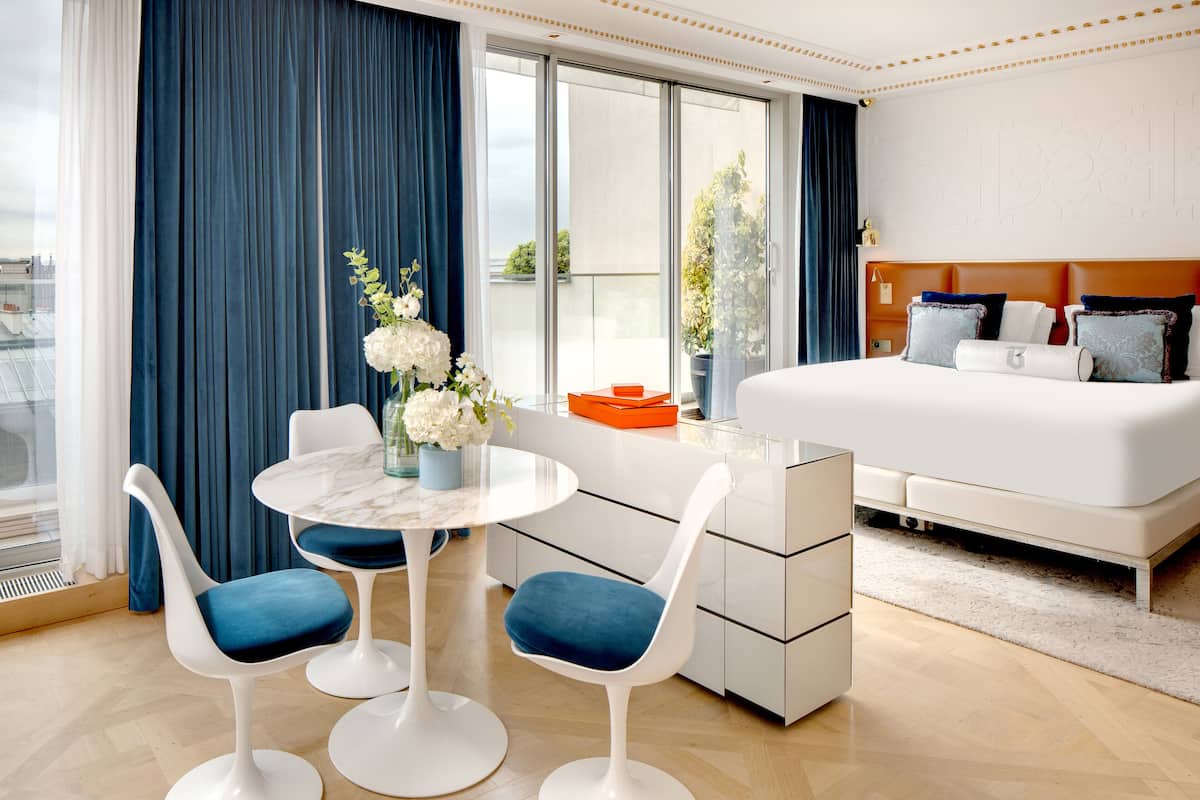 Premium bedding, minibar, in-room safe, desk