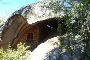 Exterior detail - House in authentic village between sea and mountains. (Monaccia d'Aullene)