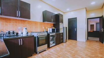 Apartemen, 3 kamar tidur | Dapur pribadi | Lemari es dan ketel listrik