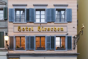 Front of property - Hotel Hirschen (Zürich)