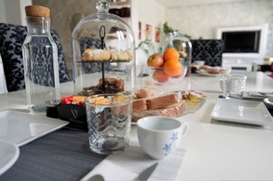 Free daily local cuisine breakfast