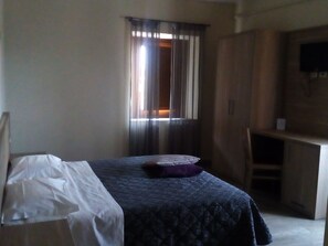 1 bedroom, premium bedding, in-room safe, desk - Hotel Ristorante Cantina Langelina (Corinaldo)