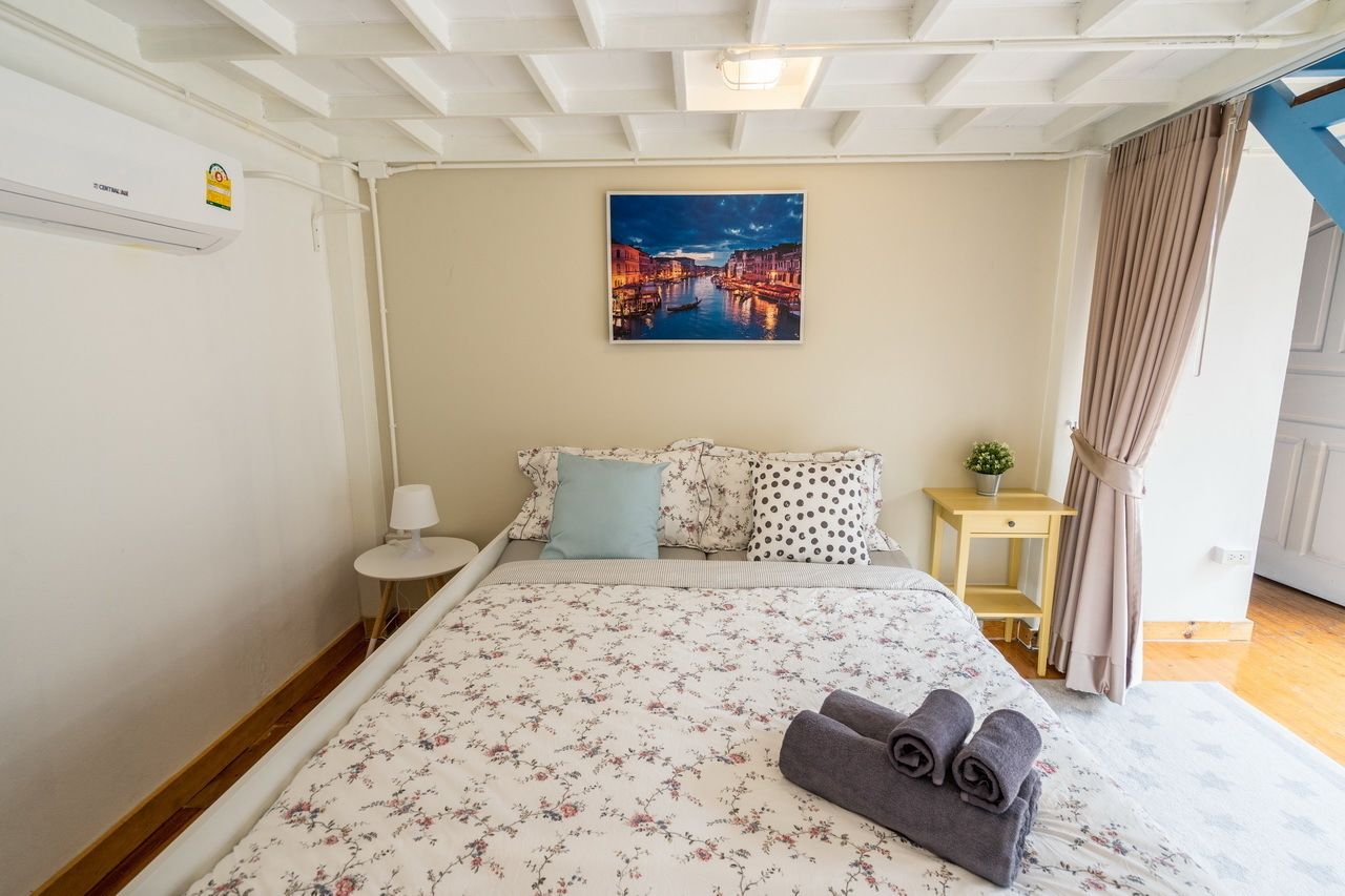 Vila família, 4 quartos, vista para o jardim | Individualmente decorados, individualmente mobiliados, escrivaninha