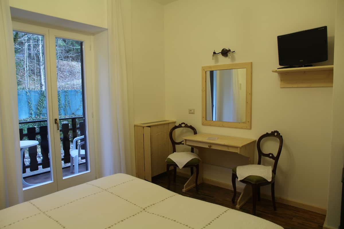 double or twin room, park view | view from room