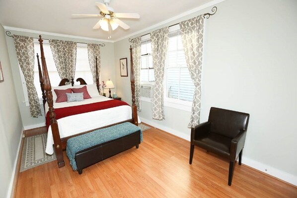 1 chambre, fer et planche à repasser, Wi-Fi, literie fournie