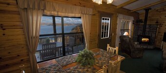 One Story Beaver Lake Cabin, Mountain Top lakeview with dock & SPECTACULAR VIEW!