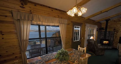 Yksi tarina Luxury Mountain Top Cabin Beaver Järvi telakka & SPECTACULAR VIEW!