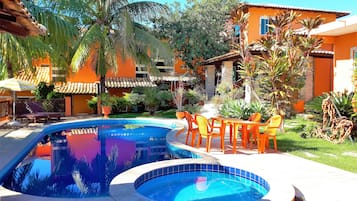 Piscine extérieure