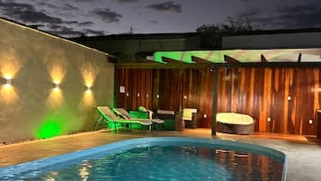 Outdoor pool, sun loungers