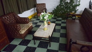 Khu sảnh
