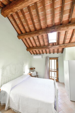 华丽复式, 热水浴缸, 一层 | 客房景观