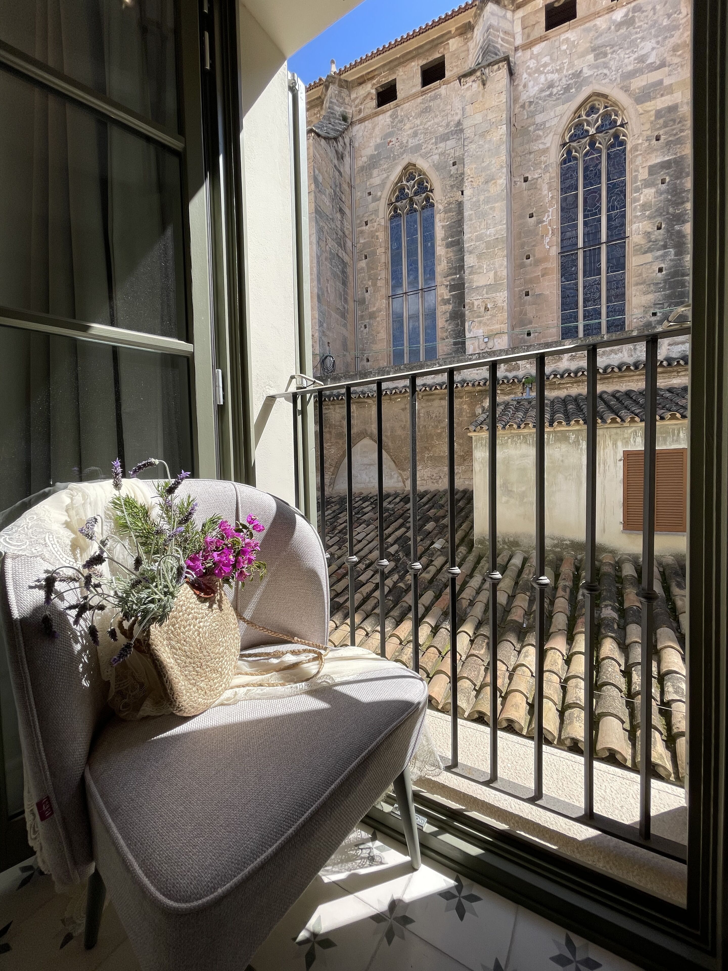 1 soverom, sengetøy av topp kvalitet, dundyner og memory foam-senger