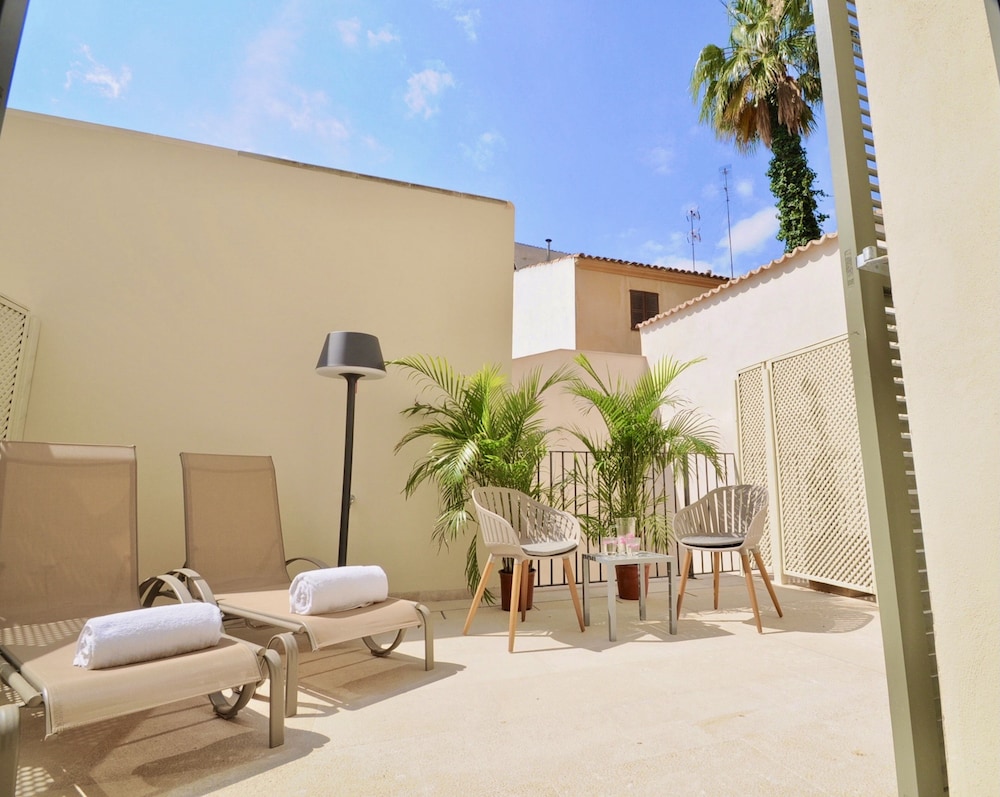 Hotel Basilica by null