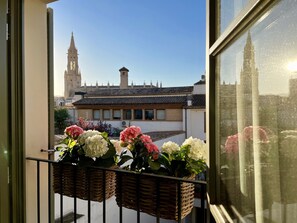 1 chambre, literie de qualité supérieure, couette en duvet d'oie