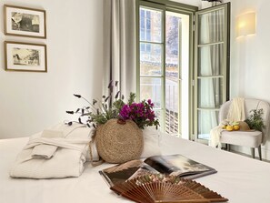 1 chambre, literie de qualité supérieure, couette en duvet d'oie