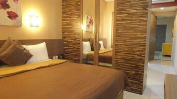 Habitación doble superior | Escritorio, wifi gratis y ropa de cama