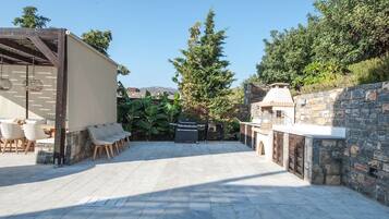 Grill-/Picknickplatz