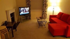 Apartment, 2 Bedrooms | Living area | TV - Dragon - Colbreggan House 2 Bedroom Home (Clydebank)
