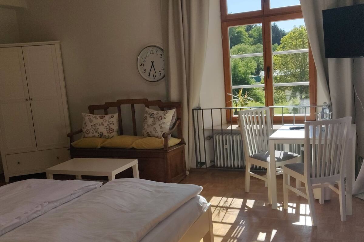 Family Room, 2 Bedrooms | Desk, blackout curtains, free WiFi, bed sheets