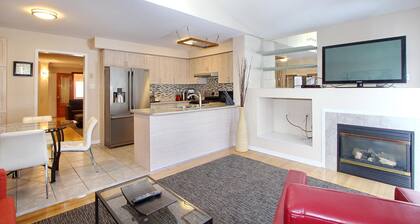 Pelicanstay in Churchill Meadows