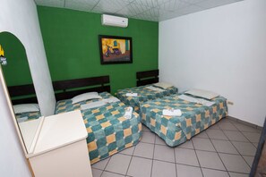 Classic Triple Room, 3 Twin Beds, Non Smoking | Blackout drapes, free WiFi, bed sheets