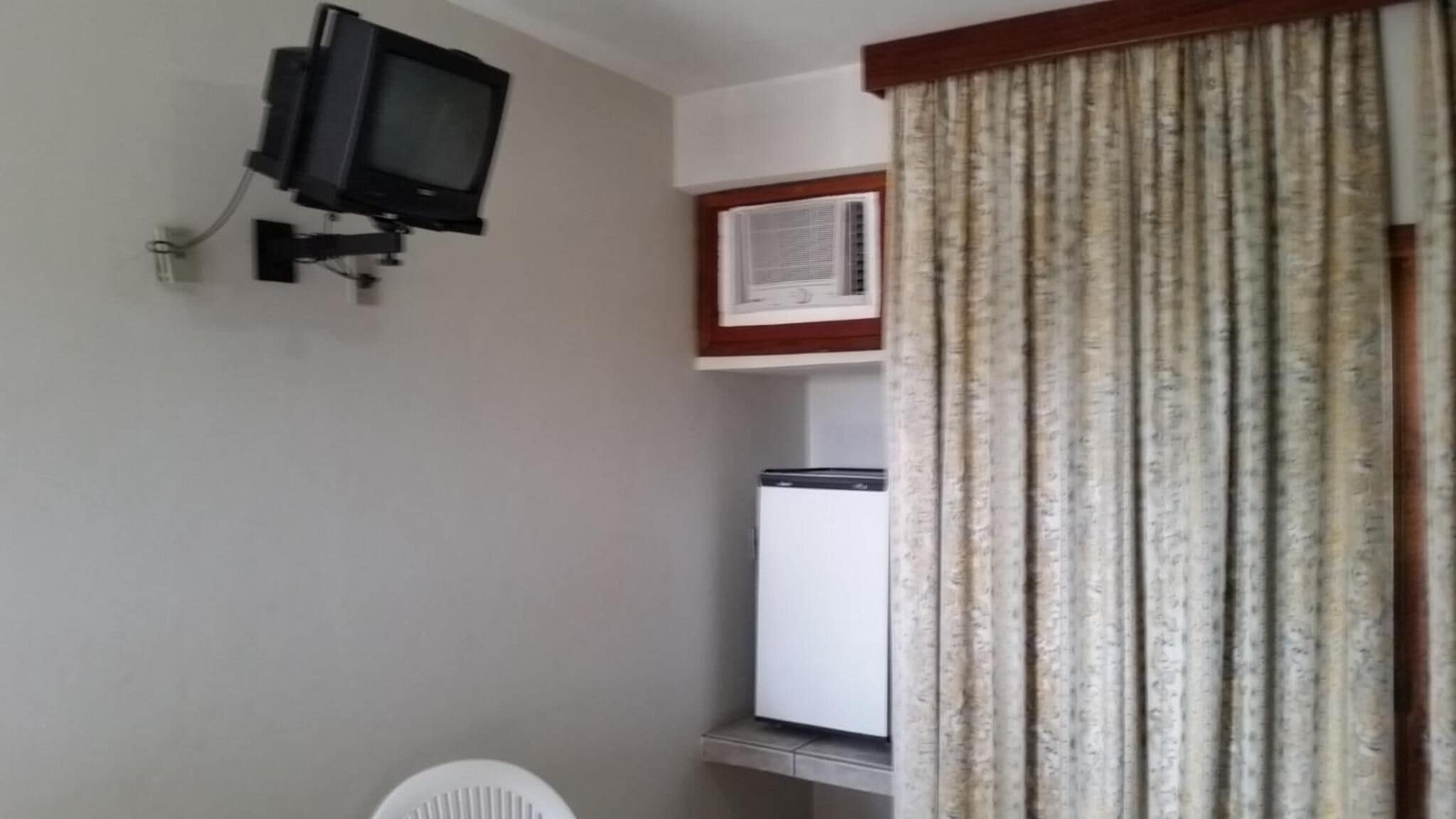 1 bedroom, minibar, blackout curtains, free wifi