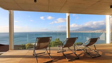 22 Protea | Sun deck