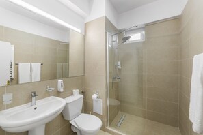 Bathroom - Elizeu Hotel (Bucharest)