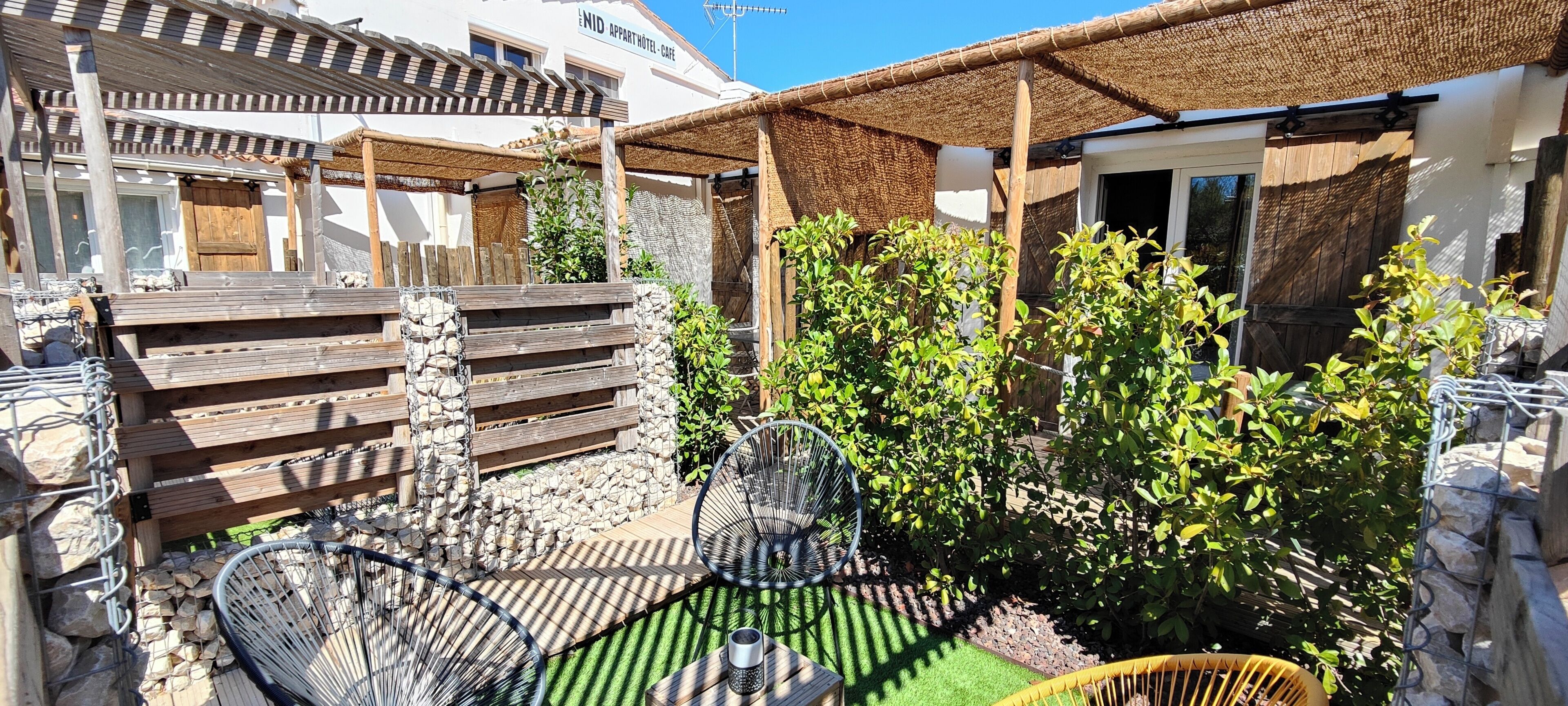 Superior Apartment, Terrace | Premium bedding, desk, soundproofing, free WiFi