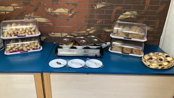 Svédasztalos reggeli mindennap (fejenként CZK 120.00 áron)
