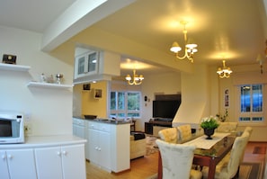 Apartment | In-room dining
